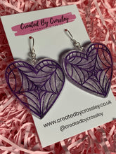 Load image into Gallery viewer, Purple Spiderweb Heart Resin Earrings
