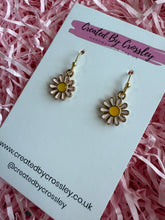 Load image into Gallery viewer, Pink Flower Charm Earrings
