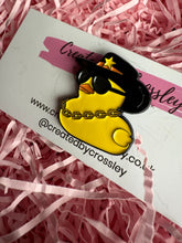 Load image into Gallery viewer, Cool Duck Pin Badge

