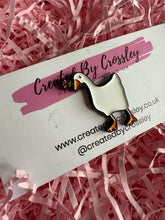Load image into Gallery viewer, Rose Goose Pin Badge
