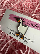 Load image into Gallery viewer, Rose Goose Pin Badge
