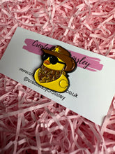 Load image into Gallery viewer, Cowboy Duck Pin Badge
