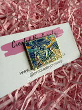 Load image into Gallery viewer, Cat Painting Pin Badge
