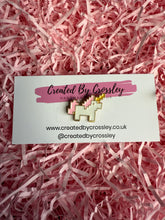 Load image into Gallery viewer, Unicorn Pin Badge
