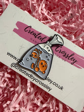 Load image into Gallery viewer, Fish in a Bag Pin Badge
