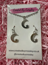 Load image into Gallery viewer, Moon Star Jewellery Set
