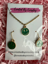 Load image into Gallery viewer, Green Happy Face Jewellery Set

