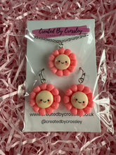 Load image into Gallery viewer, Pink Flower Jewellery Set
