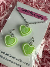 Load image into Gallery viewer, Green Heart Jewellery Set
