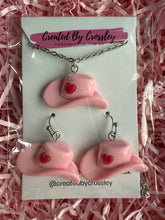 Load image into Gallery viewer, Pink Cowboy Hat Jewellery Set
