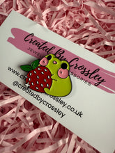 Load image into Gallery viewer, Strawberry Frog Pin Badge
