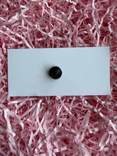 Load image into Gallery viewer, “Me gooseta” Sombrero Goose Pin Badge
