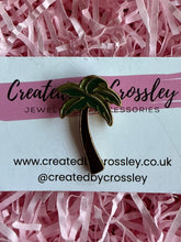 Load image into Gallery viewer, Palm Tree Pin Badge
