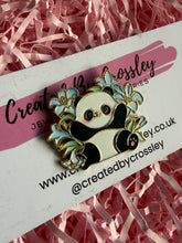 Load image into Gallery viewer, Flower Panda Pin Badge
