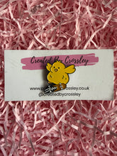 Load image into Gallery viewer, Skateboarding Chick Pin Badge
