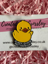 Load image into Gallery viewer, Funny Duck Pin Badge

