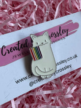 Load image into Gallery viewer, Pride Cat Pin Badge
