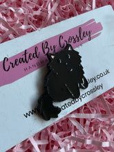 Load image into Gallery viewer, Black Cat Pin Badge
