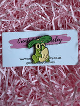 Load image into Gallery viewer, Frog Pin Badge
