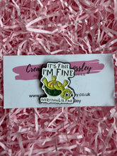 Load image into Gallery viewer, Fine Tortoise Pin Badge
