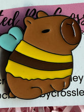 Load image into Gallery viewer, Bee Capybara Pin Badge
