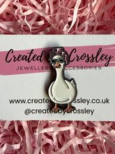 Load image into Gallery viewer, Goose/Duck Pin Badge
