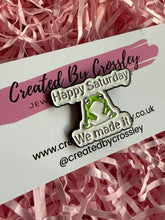 Load image into Gallery viewer, Saturday Frog Pin Badge
