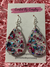 Load image into Gallery viewer, Glitter Teardrop Resin Earrings
