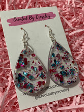 Load image into Gallery viewer, Glitter Teardrop Resin Earrings
