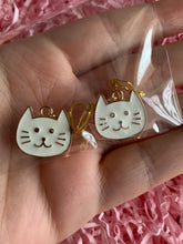 Load image into Gallery viewer, Cat Head Clip On Earrings
