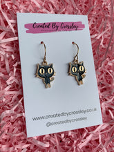 Load image into Gallery viewer, Black Cat Charm Earrings
