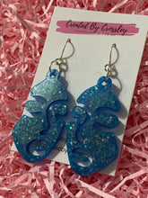 Load image into Gallery viewer, Blue Sparkle Face Resin Earrings
