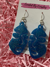 Load image into Gallery viewer, Blue Sparkle Face Resin Earrings

