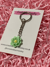 Load image into Gallery viewer, Green Flower Charm Keyring
