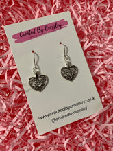 Load image into Gallery viewer, Detailed Heart Charm Earrings

