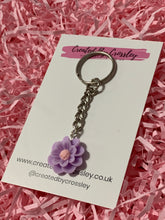 Load image into Gallery viewer, Purple Flower Charm Keyring
