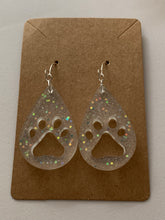 Load image into Gallery viewer, Paw Print Resin Earrings
