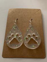 Load image into Gallery viewer, Paw Print Resin Earrings
